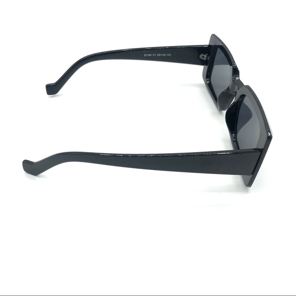 Black Rectangle Sunglasses - Picture 2 of 3